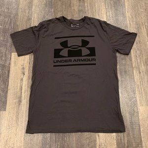 Under Armour Tshirt
